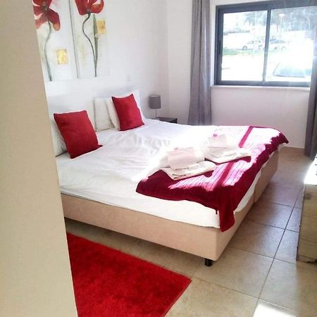 The Welcome Palmeiras Apartment ลากอส ภายนอก รูปภาพ