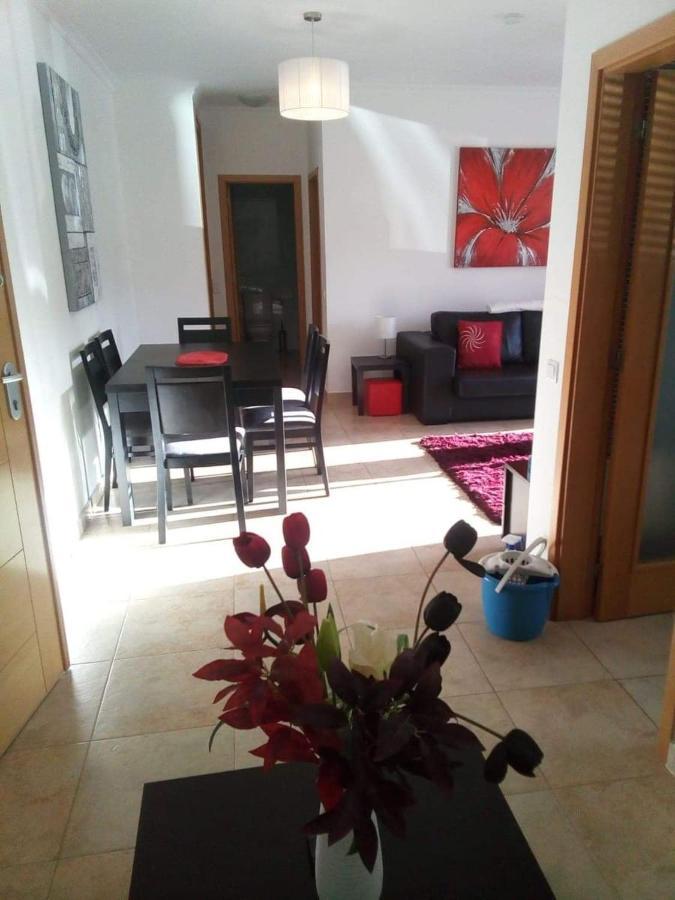 The Welcome Palmeiras Apartment ลากอส ภายนอก รูปภาพ